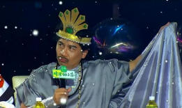 模仿娱乐圈吃瓜爆料直播,直播揭秘明星幕后故事